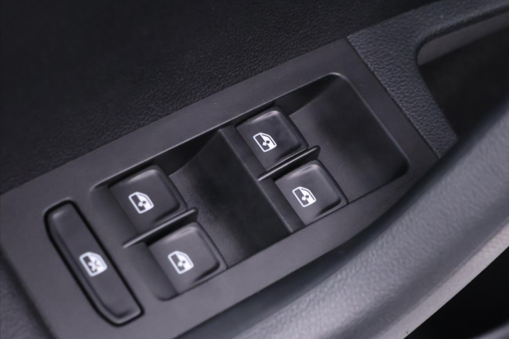 Škoda Octavia 1,6 TDI 81kW Style CZ DPH