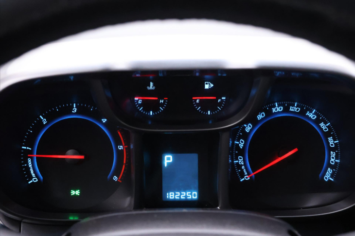 Chevrolet Orlando 2,0 CRDi 120kW Aut. 7-Míst CZ