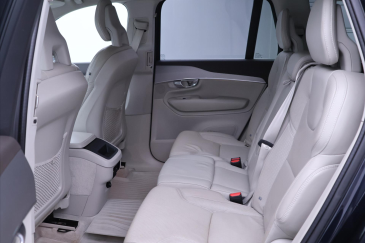 Volvo XC90 2,0 D5 165kW AWD Inscription