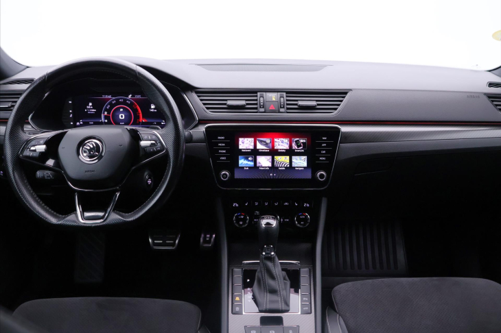 Škoda Superb 2,0 TDI DSG Sportline LED DPH
