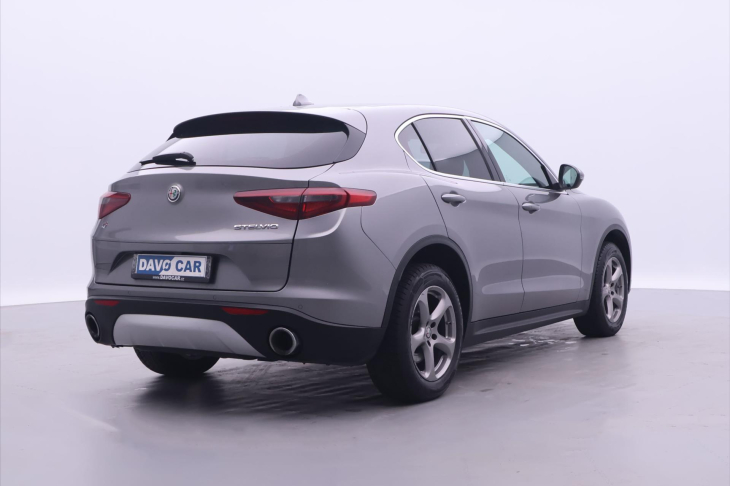 Alfa Romeo Stelvio 2,0 TBi 148kW Aut. Q4 Super
