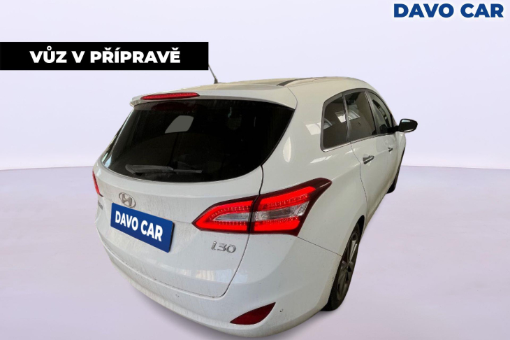 Hyundai i30 1,6 GDi 99kW Aut. CZ Weekend