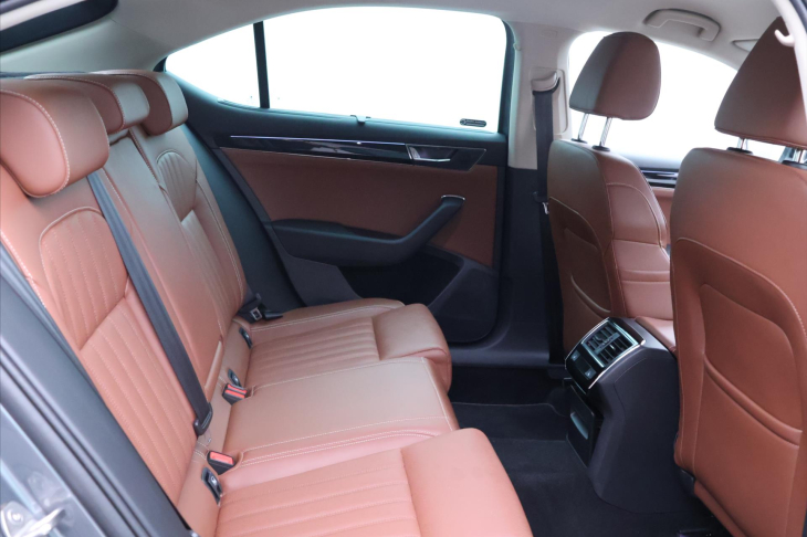 Škoda Superb 2,0 TDI 110kW L&K DSG DPH CZ