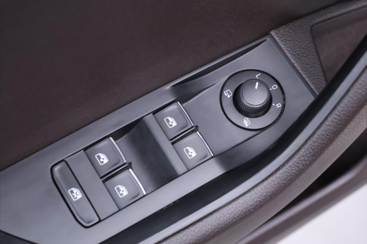 Škoda Superb 2,0 TDI 140kW 4x4 DSG CZ L&K