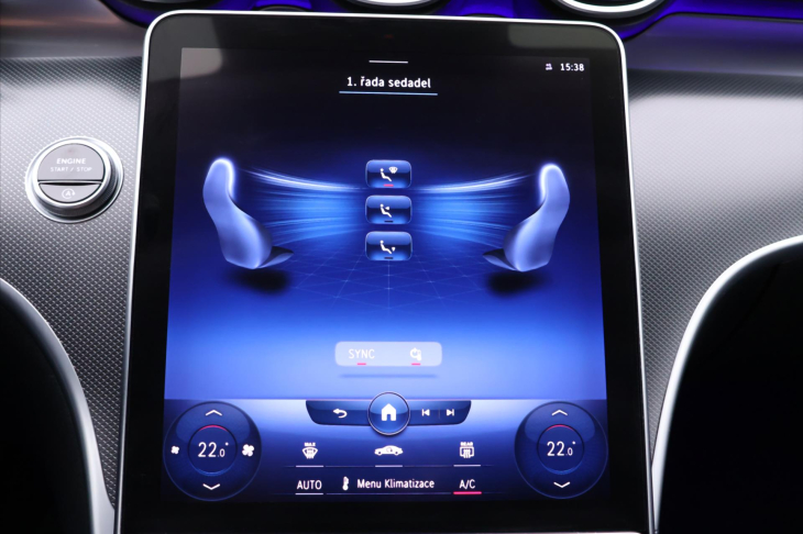 Mercedes-Benz Třídy C 1,5 200 150KW LED Navi