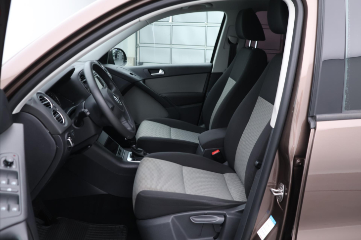Volkswagen Tiguan 2,0 TSI DSG 4Motion Panorama