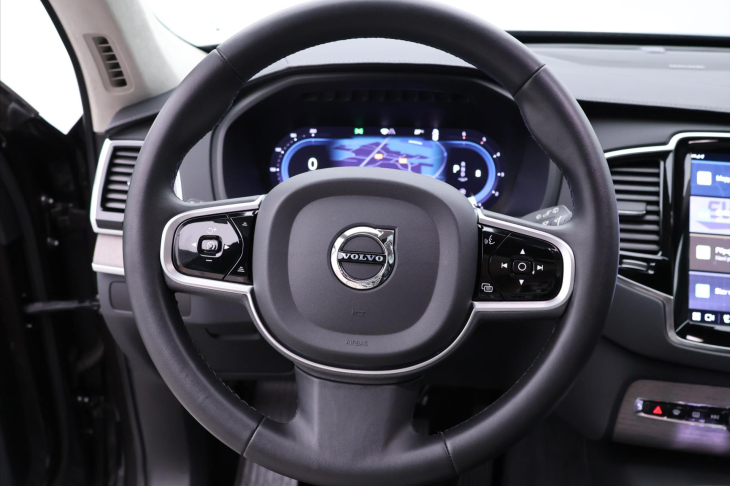 Volvo XC90 2,0 B5 AWD Ultimate Dark 7-Míst