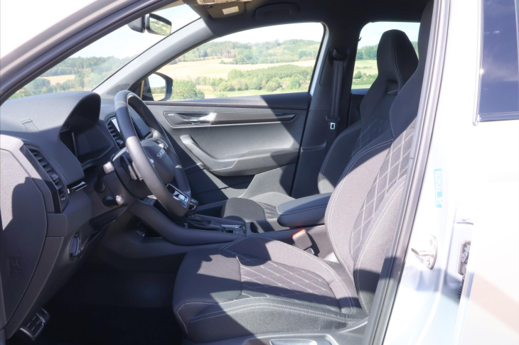 Škoda Karoq 2,0 2.0 TDI Sportline 4x4 DSG