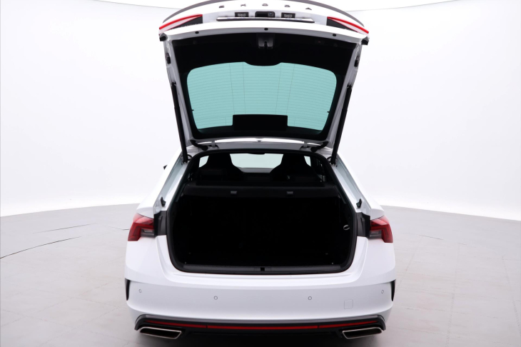 Škoda Octavia 2,0 TDI RS 4x4 Matrix DPH CZ