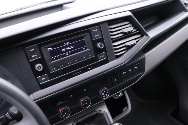 Volkswagen Transporter 2,0 TDI T6.1 1.Maj Klima DPH