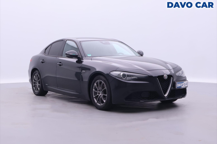 Alfa Romeo Giulia 2,1 JTD 110kW Aut. Navi Xenon