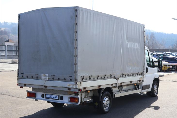 Peugeot Boxer 2,2 HDi 88kW L4H3 CZ 8 palet