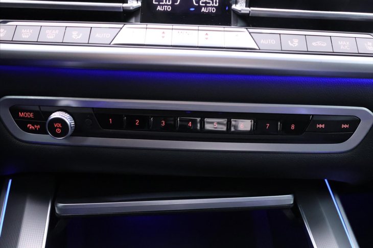 BMW X5 3,0 xDrive 245kW CZ DPH 40i