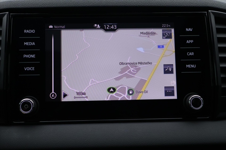 Škoda Karoq 1,5 TSI DSG Sportline 1Maj DPH