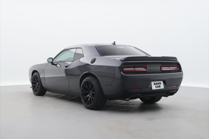 Dodge Challenger 5,7 Hemi V8 280kW Kůže R/T