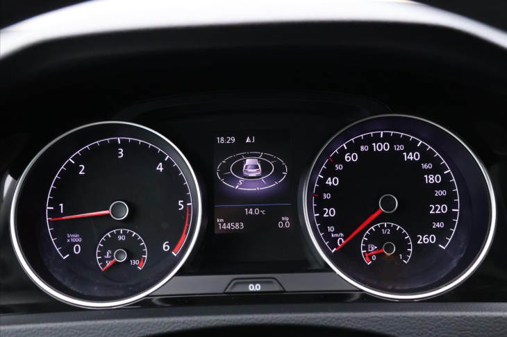 Volkswagen Golf 1,6 TDi 81kW Allstar Navi