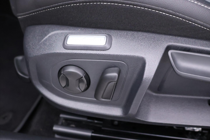 Volkswagen Arteon 2,0 TDI DSG 110kW Elegance CZ DPH