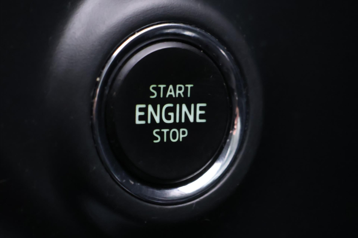 Škoda Octavia 1,4 103 kW AUT Elegance CZ