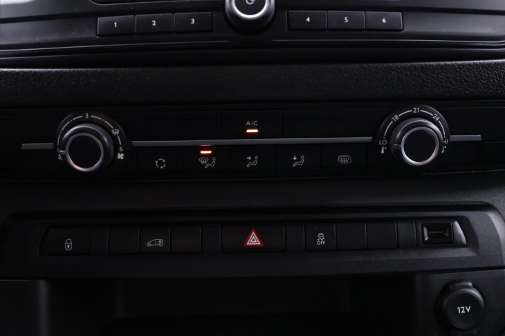 Toyota ProAce 2,0 D-4D 90kW L2 6-míst CZ DPH