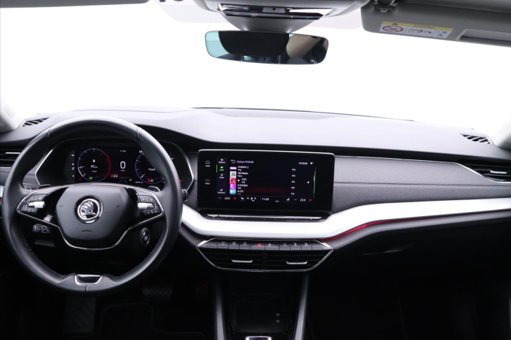 Škoda Octavia 2,0 TDI DSG Matrix Virtual DPH