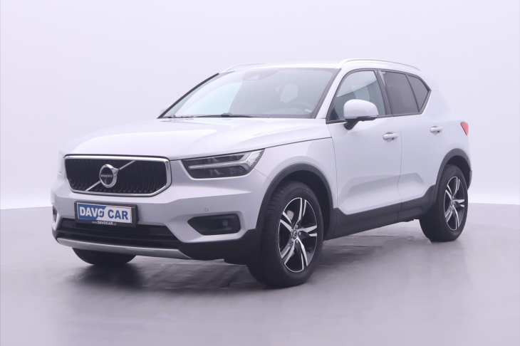 Volvo XC40 2,0 T4 Drive-E Momentum AWD CZ