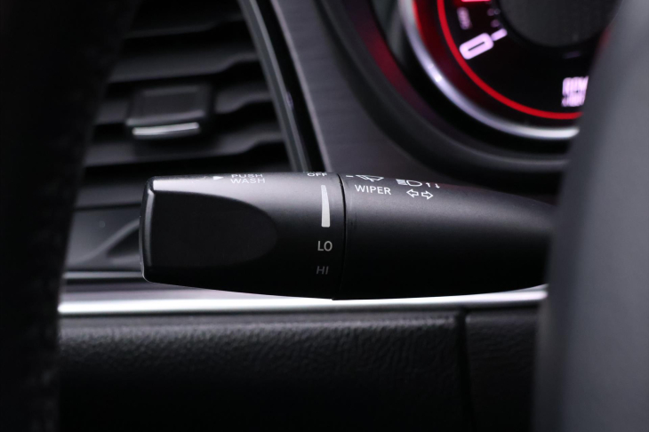 Dodge Challenger 5,7 L V8 HEMI 280kW DPH