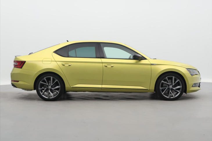 Škoda Superb 2,0 TSI 206kW 4x4 DSG Sportline