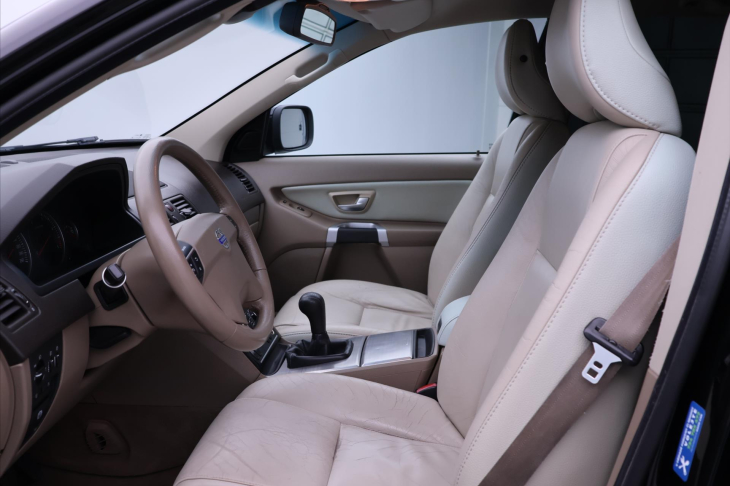 Volvo XC90 2,4 D 138KW 4X4 KLIMA