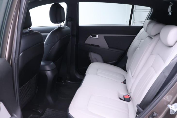Kia Sportage 1,6 GDI 99kW CZ Kůže Xenon