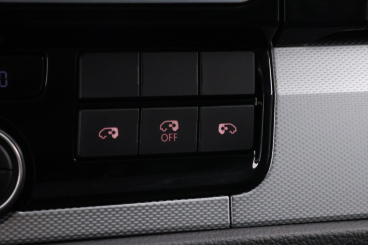 Volkswagen Multivan 2,0 TDI 150kW Highline LED
