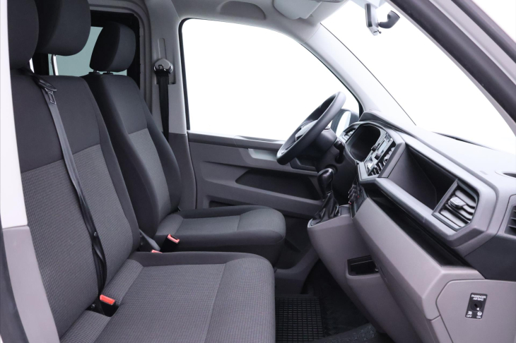 Volkswagen Transporter 2,0 TDI 110kW DSG 9-Míst CZ DPH