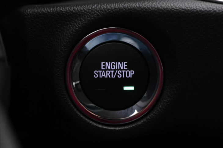 Opel Insignia 2,0 T 191kW 4x4 CZ Innovation