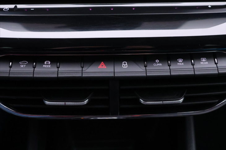 Škoda Octavia 1,5 e-TSI Style DSG 1.Maj DPH