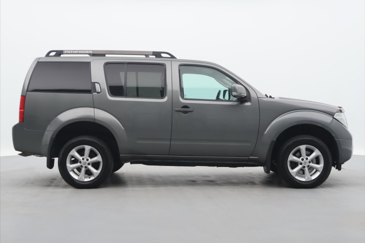Nissan Pathfinder 2,5 dCi 126kW Automat 4WD CZ