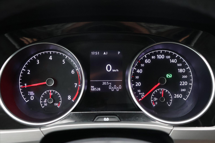 Volkswagen Touran 1,5 TSI EVO 110kW HighLline