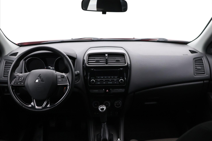 Mitsubishi ASX 2,0 I 110KW CZ 22TIS.KM 1.MAJ