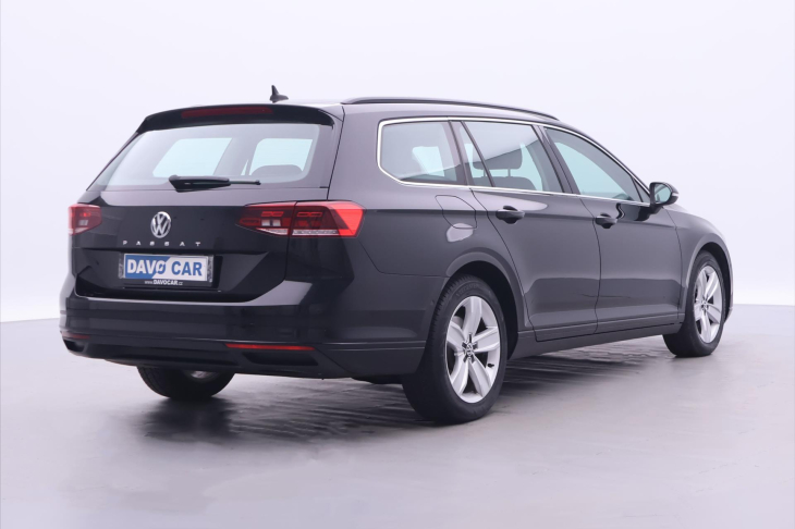 Volkswagen Passat 2,0 TDI 140kW DSG Business LED