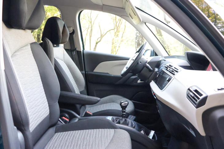 Citroën C4 SpaceTourer 1,5 HDI 96kW Feel CZ Navi 2.ma