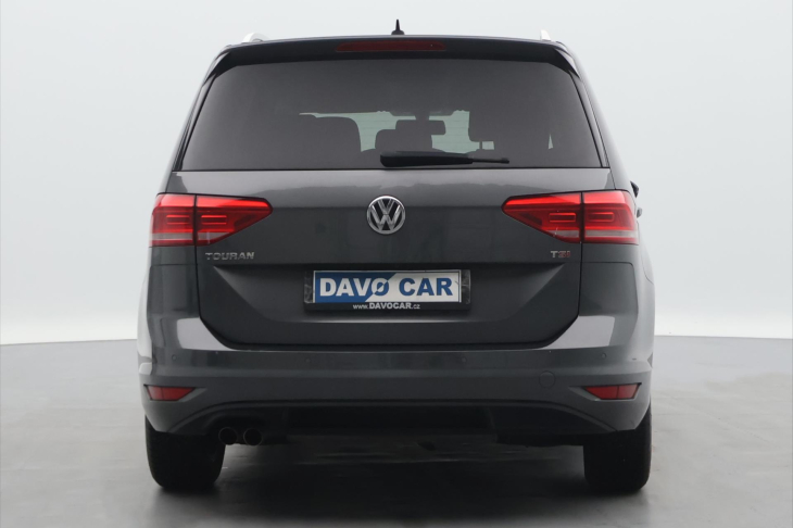 Volkswagen Touran 1.4 TSI 110kW DSG 7-Míst 1.Maj.