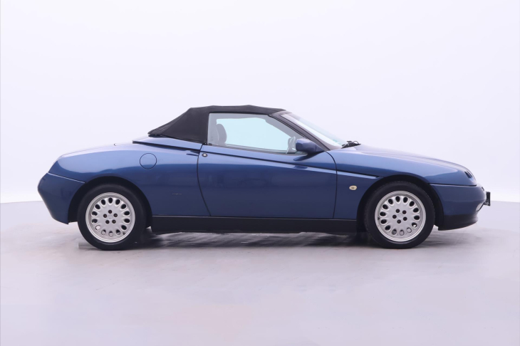 Alfa Romeo Spider 2,0 TwinSpark 16V 110kW Klima