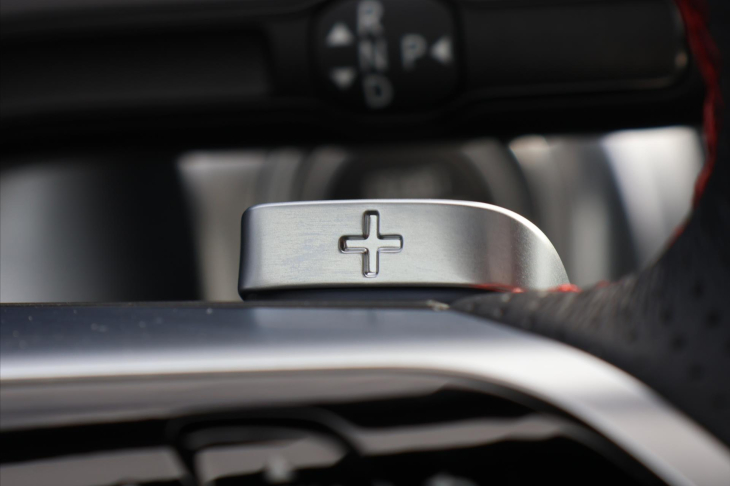 Mercedes-Benz GLB 2,0 200d 4MATIC AMG Premium Plus