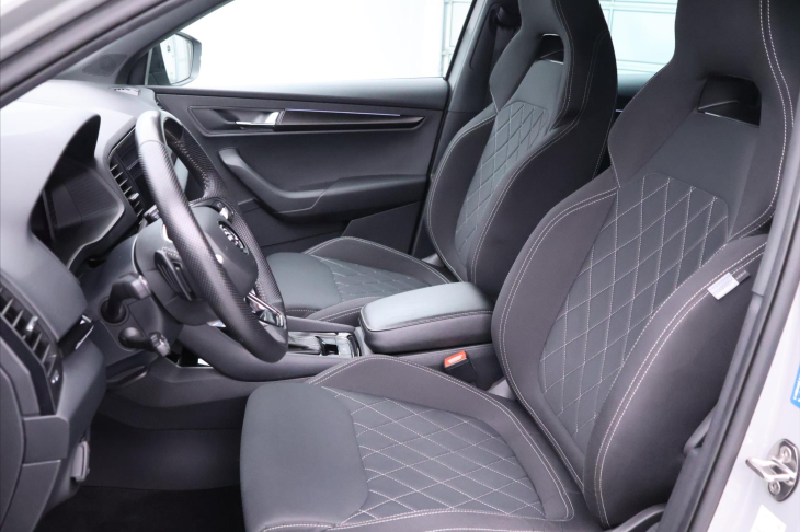 Škoda Karoq 2,0 TDI DSG 4x4 Sportline DPH