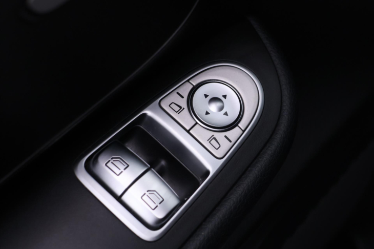 Mercedes-Benz Třídy V 2,0 250d 140kW 4Matic L CZ DPH