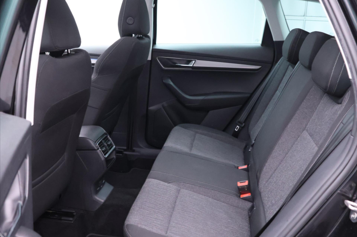 Škoda Karoq 1,0 TSI Style DPH LED Panorama