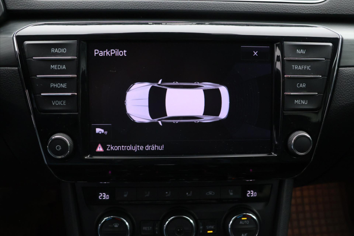 Škoda Superb 2,0 TDI 140kW DSG Style Plus