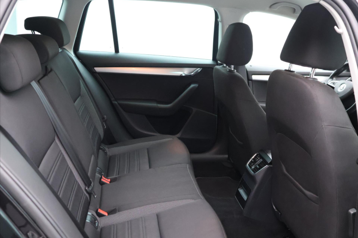 Škoda Octavia 1,6 TDI 85kW Ambition Tažné
