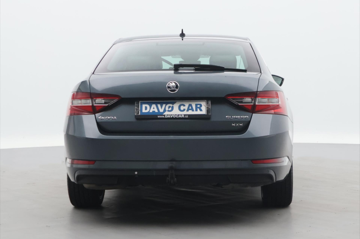 Škoda Superb 2,0 TDI 140kW DSG 4x4 CZ L&K