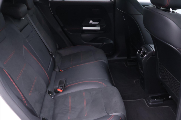 Mercedes-Benz EQA 250 150kW AMG Kamera Navi