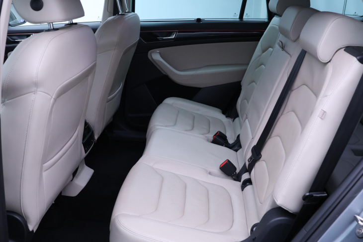 Škoda Kodiaq 2,0 TSI DSG 4x4 CZ Style 7Míst