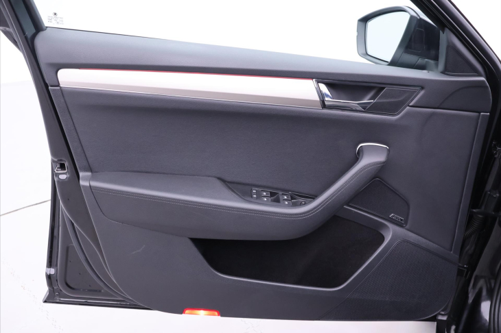 Škoda Superb 2,0 TDI 147kW 4x4 L&K DSG DPH